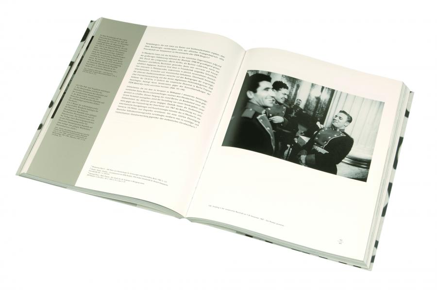 1998_HausDerKunst_Larsson_162-163